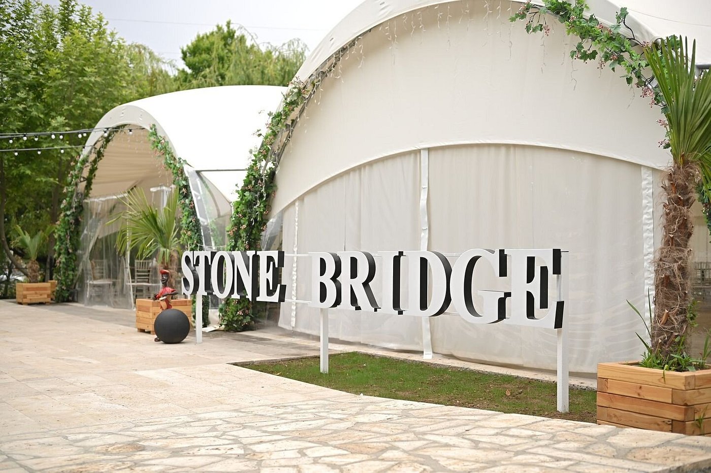Stone Bridge Restaurant
